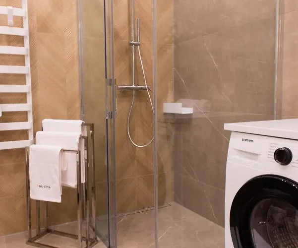 Forest 21 By Housine Zator